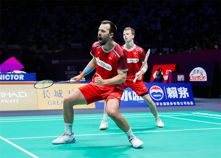 综合来看 综合来看