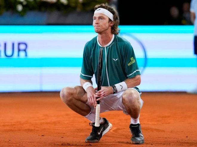 左路丢失控 左路丢失控