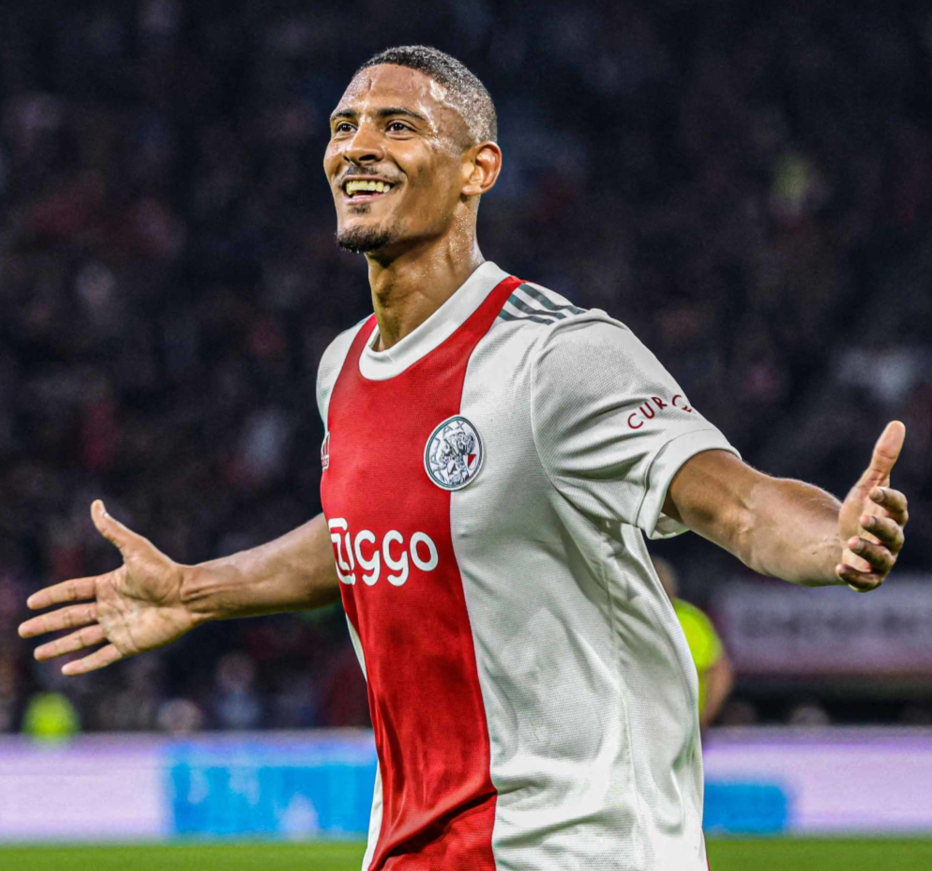 利升至历史 利升至历史